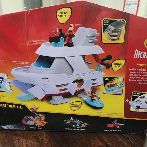 Incredibles 2 Hydroliner Playset - Picture 3 of 4
